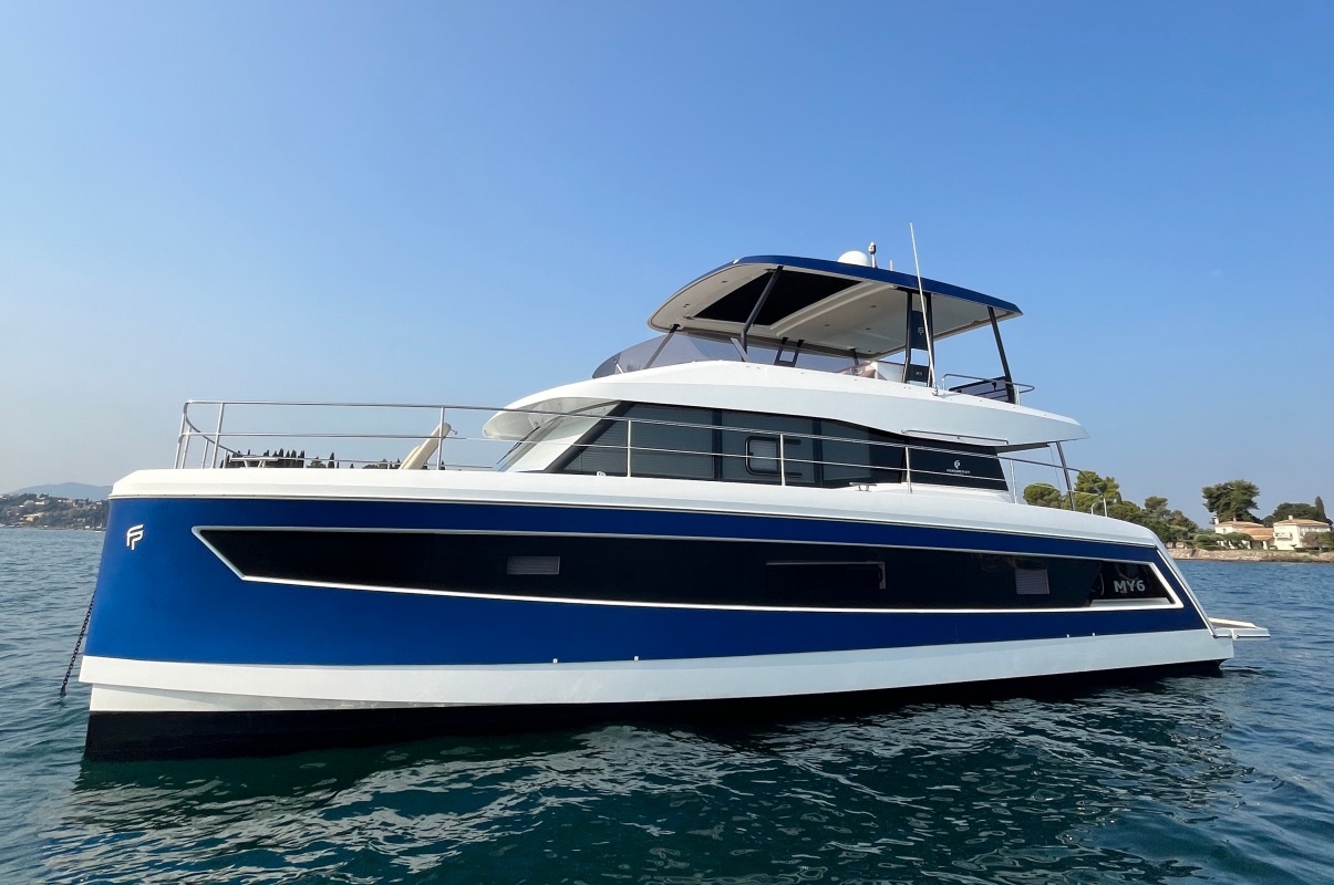 Used Power Catamaran for Sale 2022 MY6 Additional Information